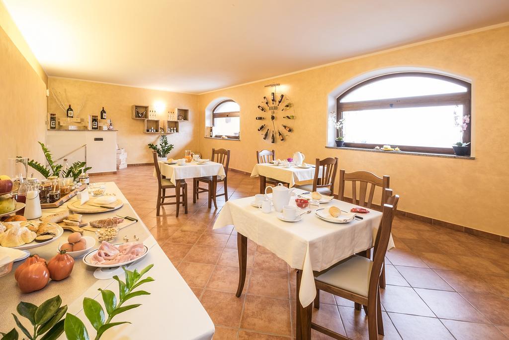 Costa Catterina B&B Castagnito Экстерьер фото