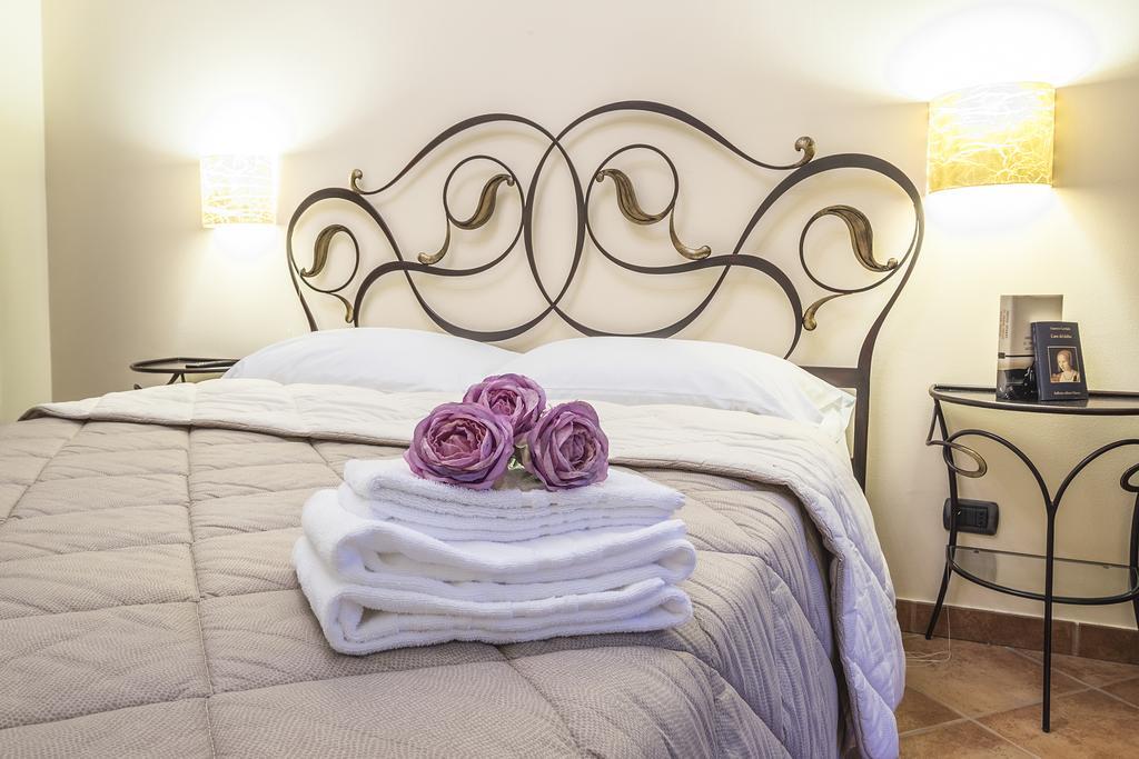 Costa Catterina B&B Castagnito Экстерьер фото